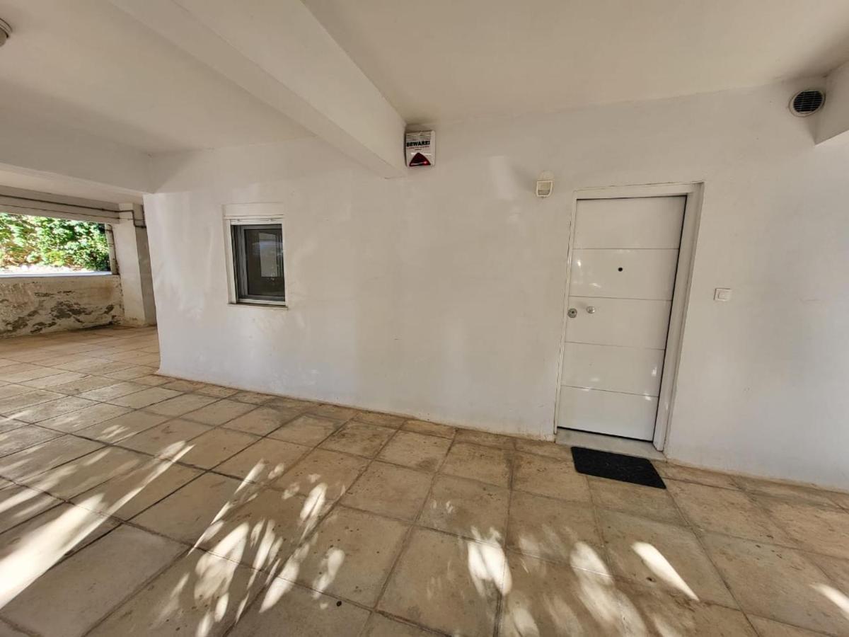 Apartment Near The Center Of Glyfada Atenas Exterior foto